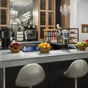 The Manhattan At Times Square Otel